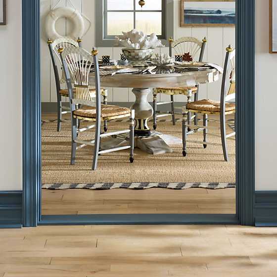 Jute Scalloped Black and White 8' x 10' Rug