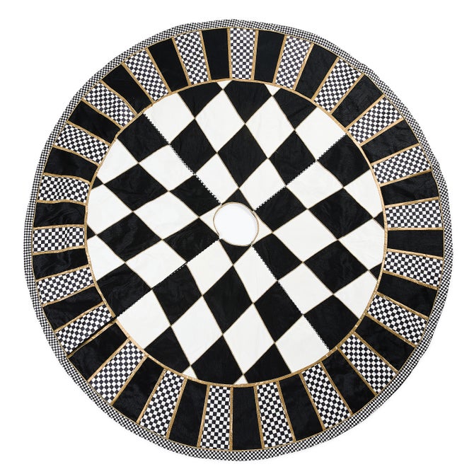 Courtly Noel Tree Skirt