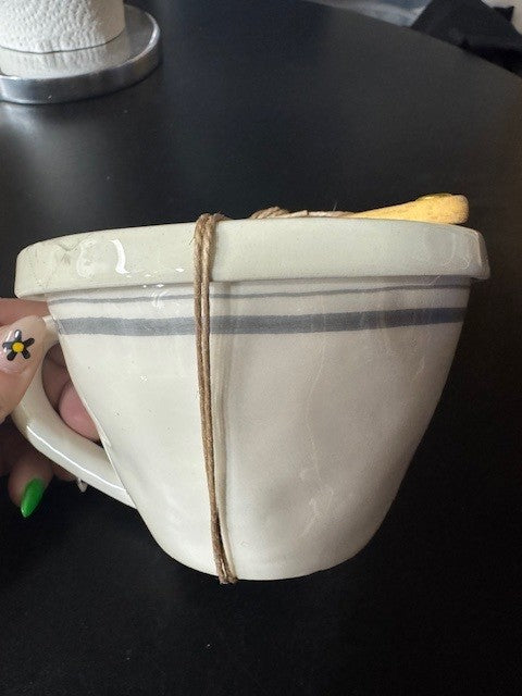 Hot Bistro Tea Cup Set