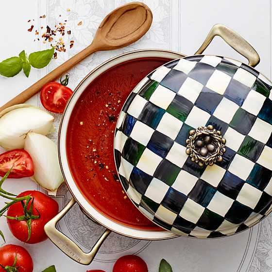 Courtly Check Enamel 3 Qt Casserole