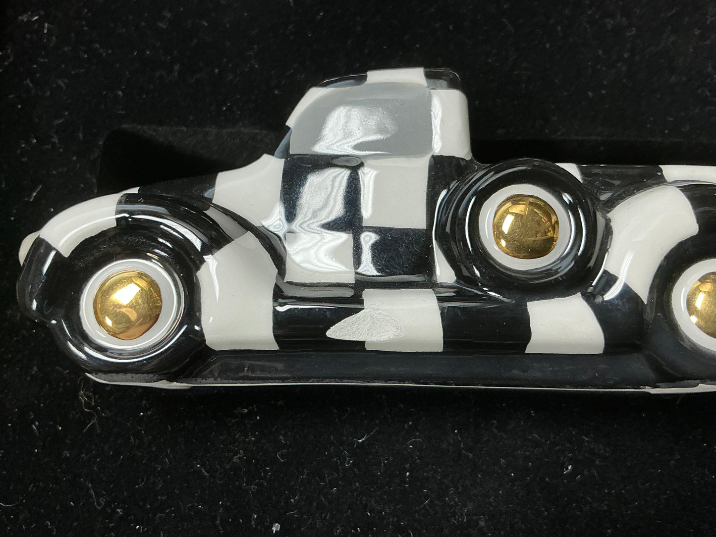 Courtly Truck Salt & Pepper Set