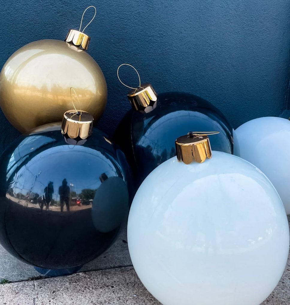 Black Holiball 18"