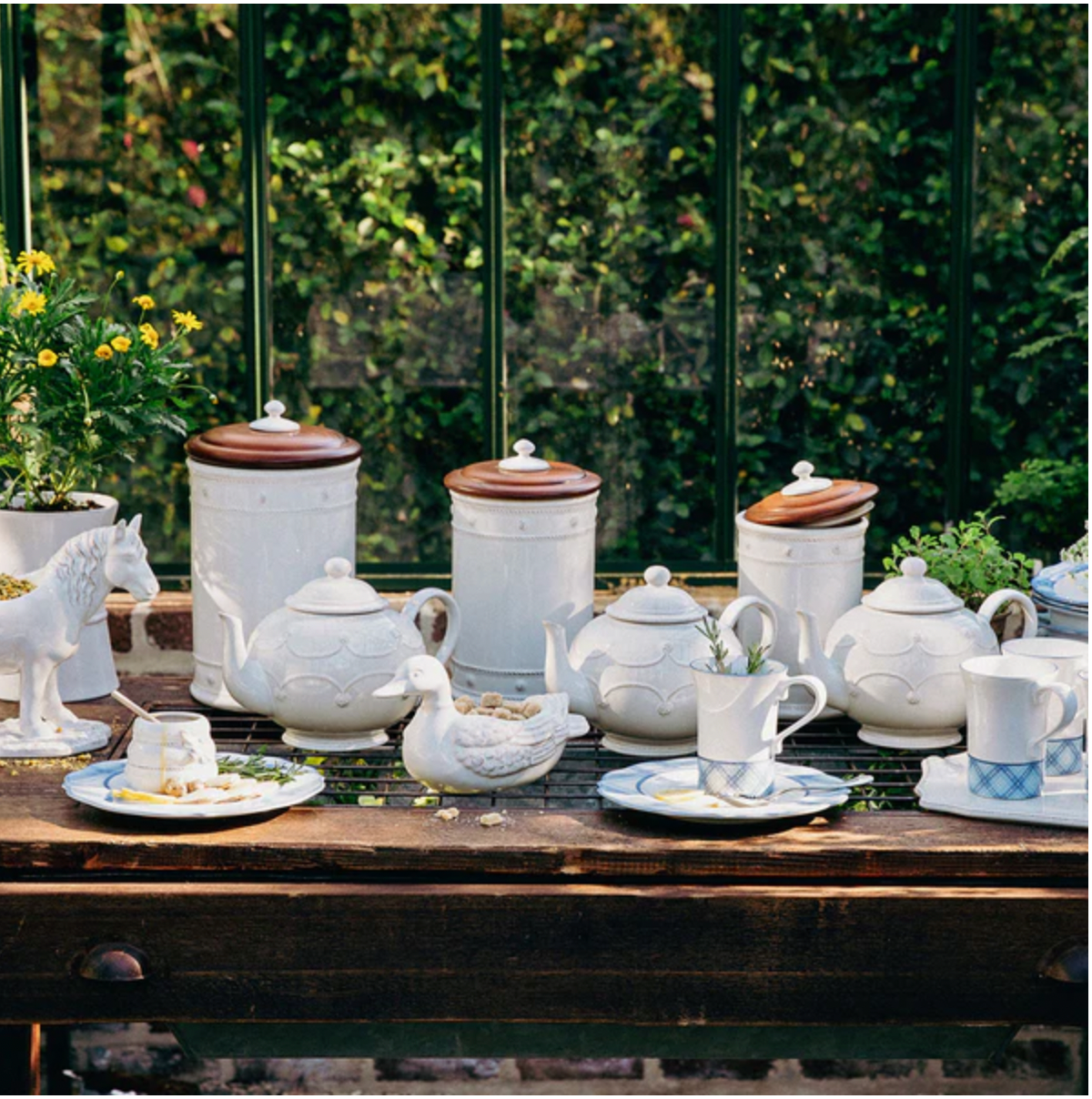 Berry & Thread Whitewash 10" Canister with Wooden Lid