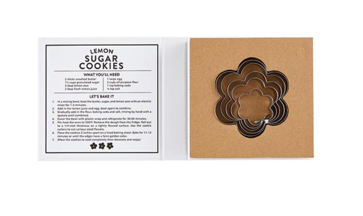 Daisy Cookie Cutter Set Book Box