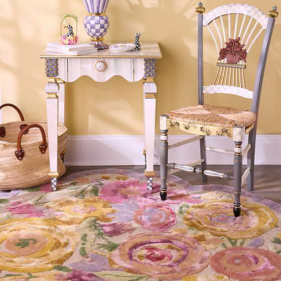 Scalloped Flower Meadow 8' x 10' Rug