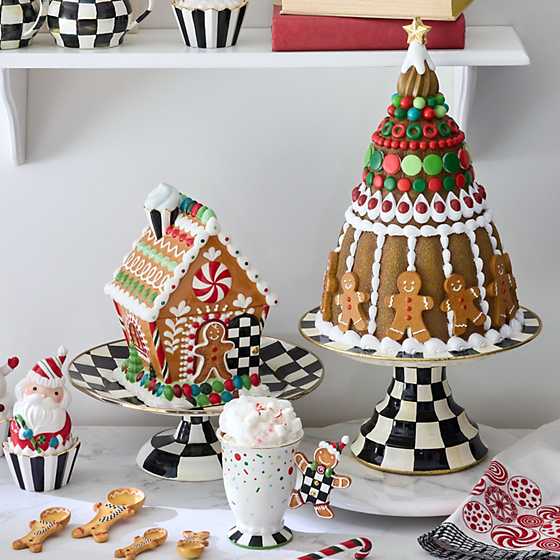 Bake Shop Gingerbread Cake Tower