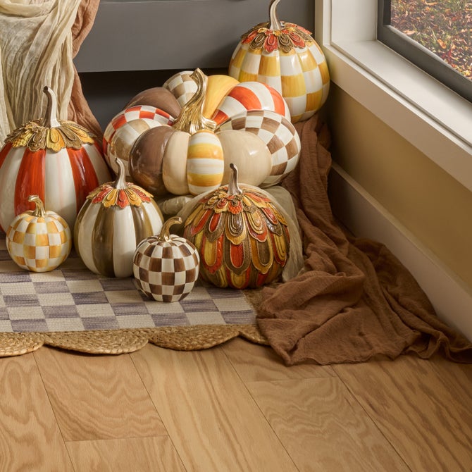 Harvest Glow Aurora Pumpkin