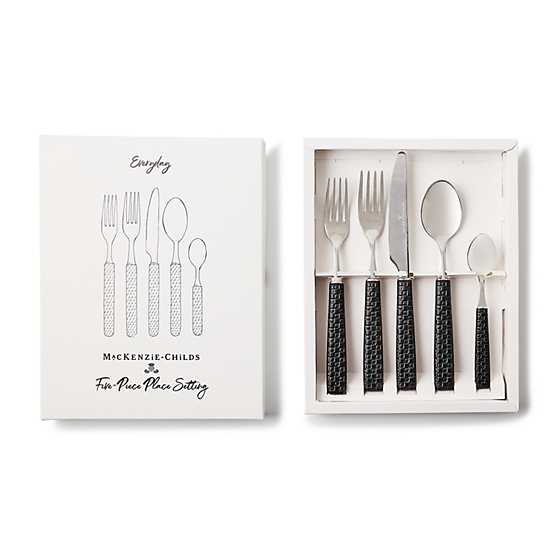 Everyday Black 5-Piece Place Setting