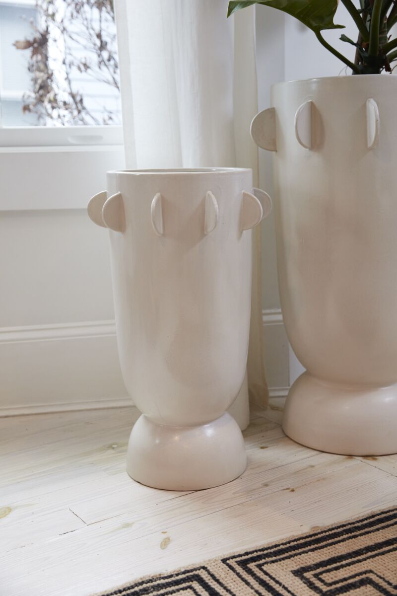Reverie Home Collection Vase 14.5x24