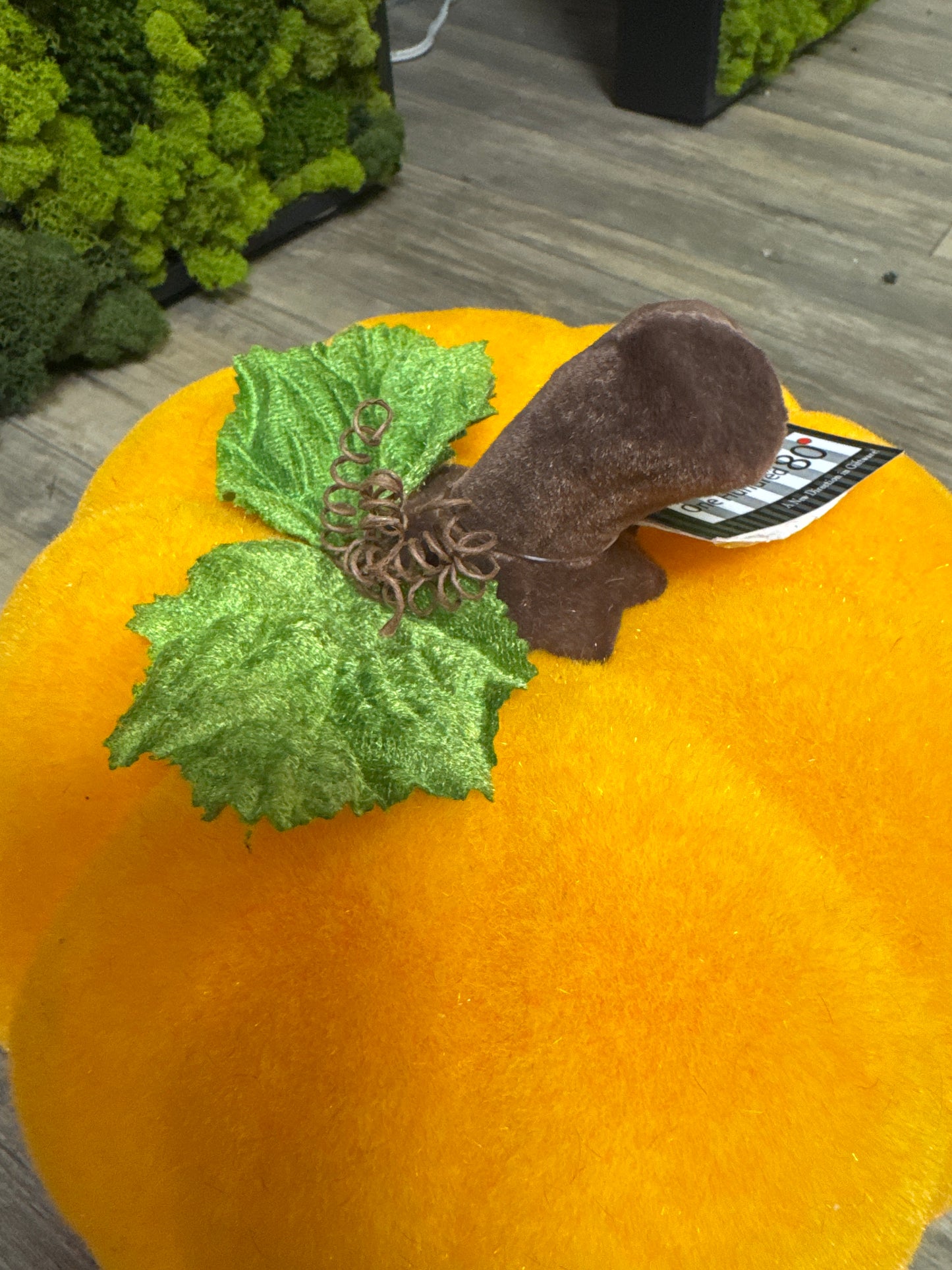 Flocked Pumpkin w/ Leaves Small