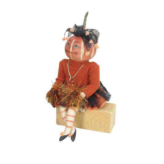 Lucille Figure
