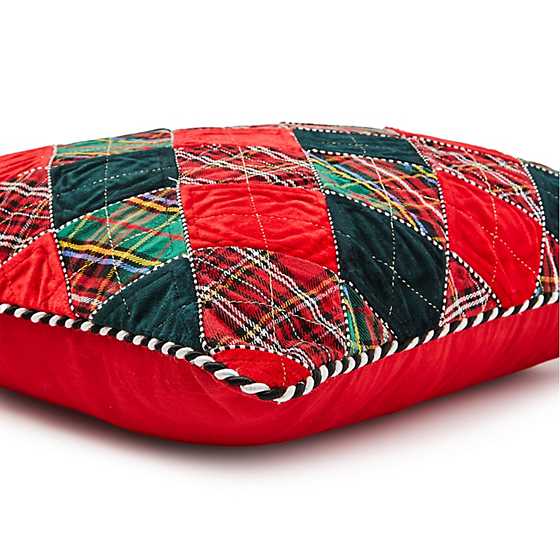 Diamond Tartan Throw Pillow