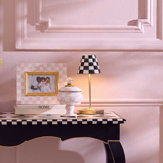 Courtly Check LED Rechargeable Cafe Table Lamp - Thumbnail 3