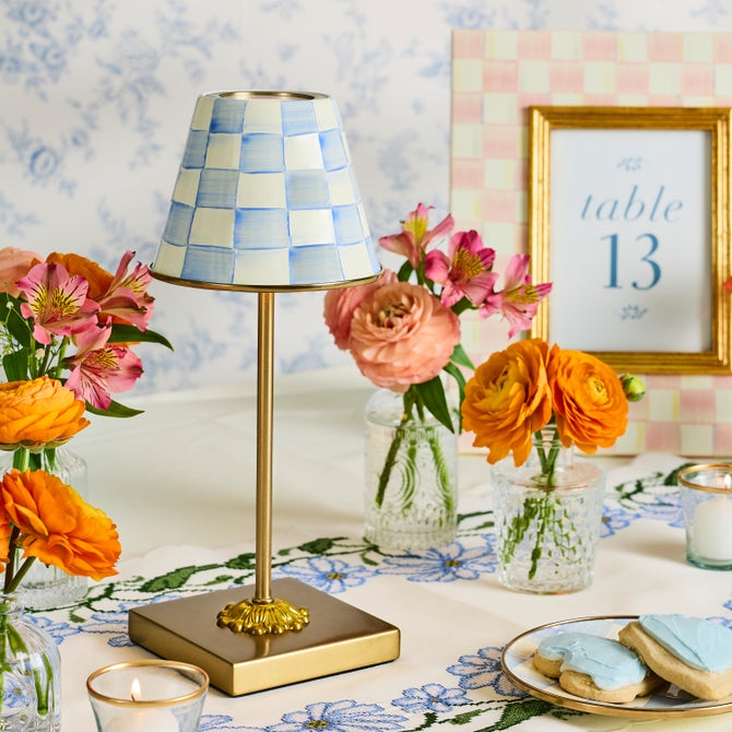 Sky Check LED Rechargeable Cafe Table Lamp