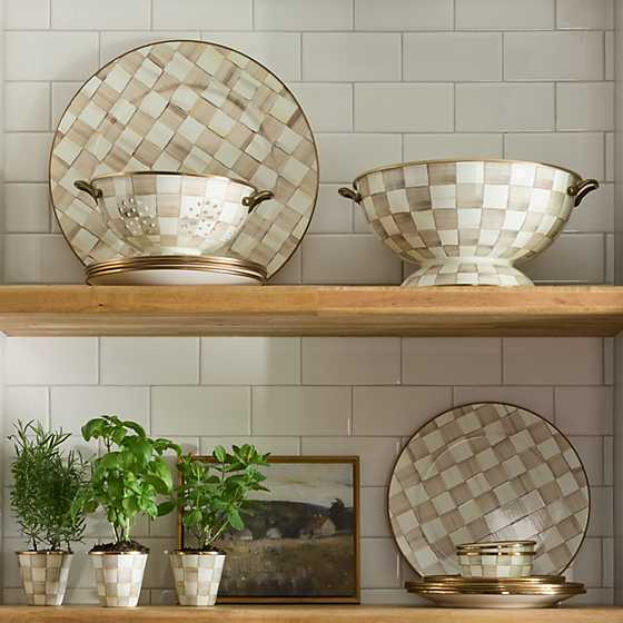 Mocha Check Large Colander