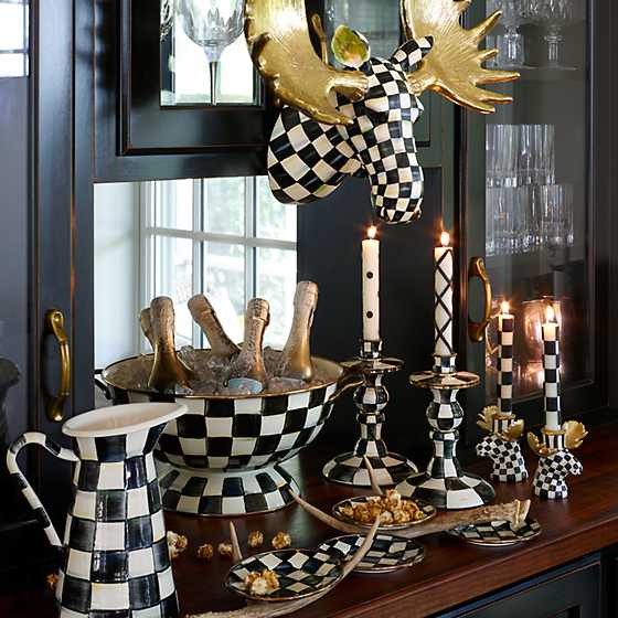 Courtly Check Medium Practical Pitcher