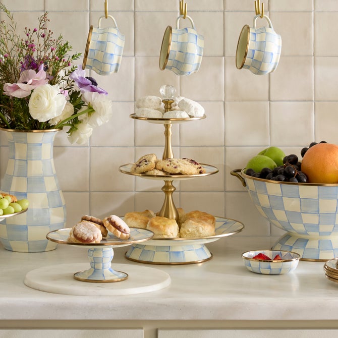 Sky Check Three Tier Sweet Stand