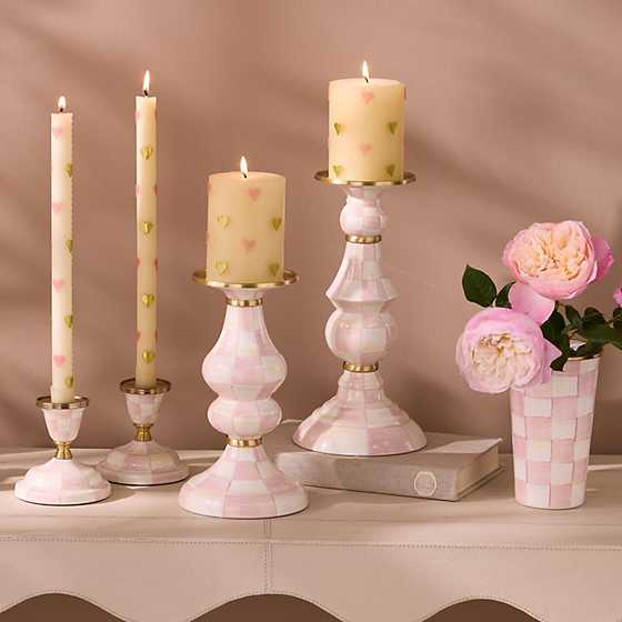 Rosy Check Short Candlestick
