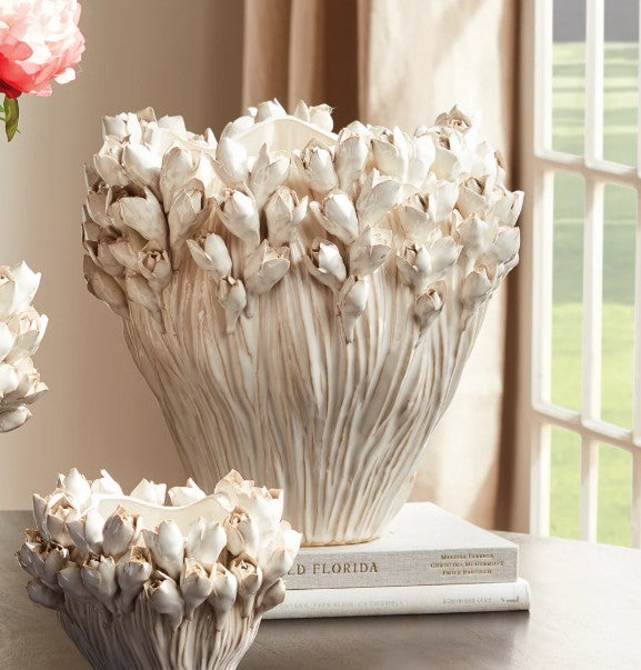 Courtney Grande Vase