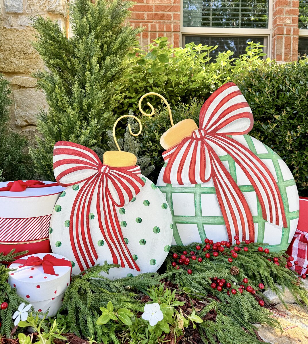 Modern Red, White & Green Ornament 1
