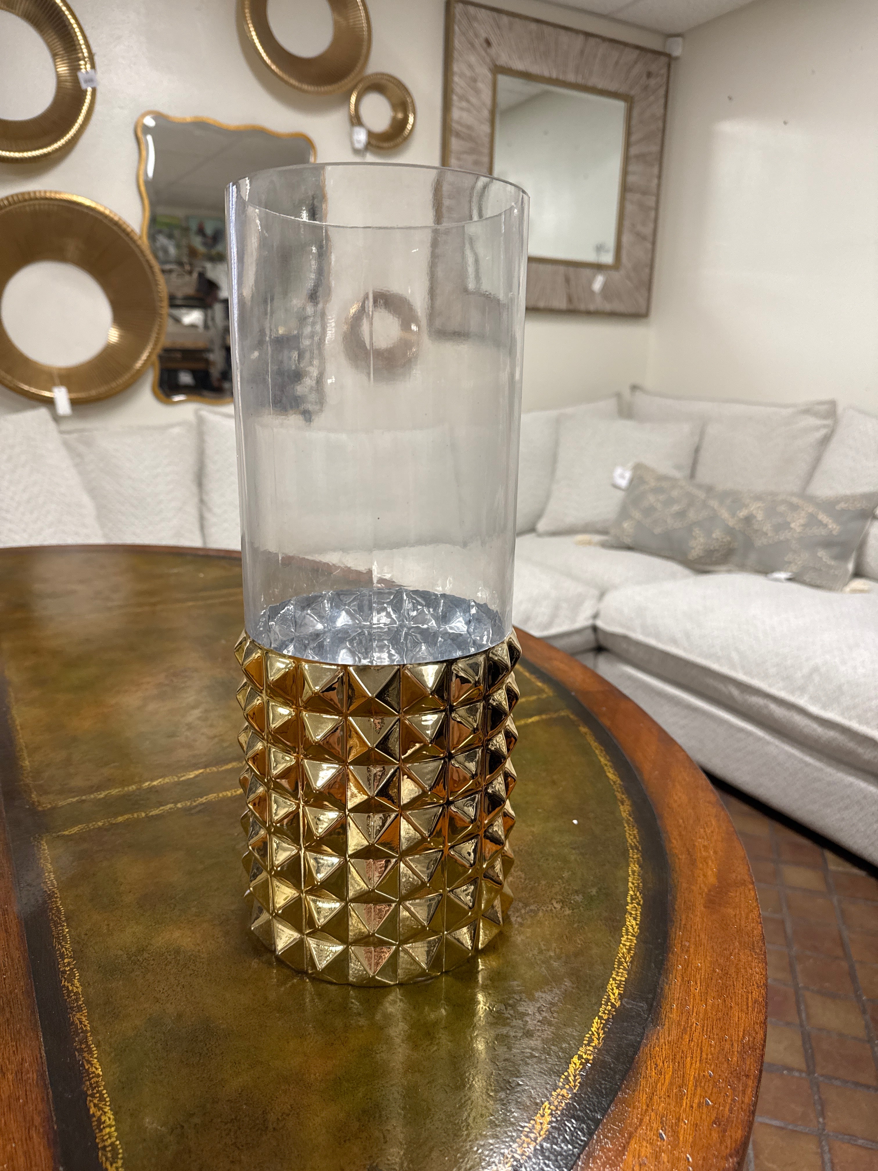 Vase 15.5x6