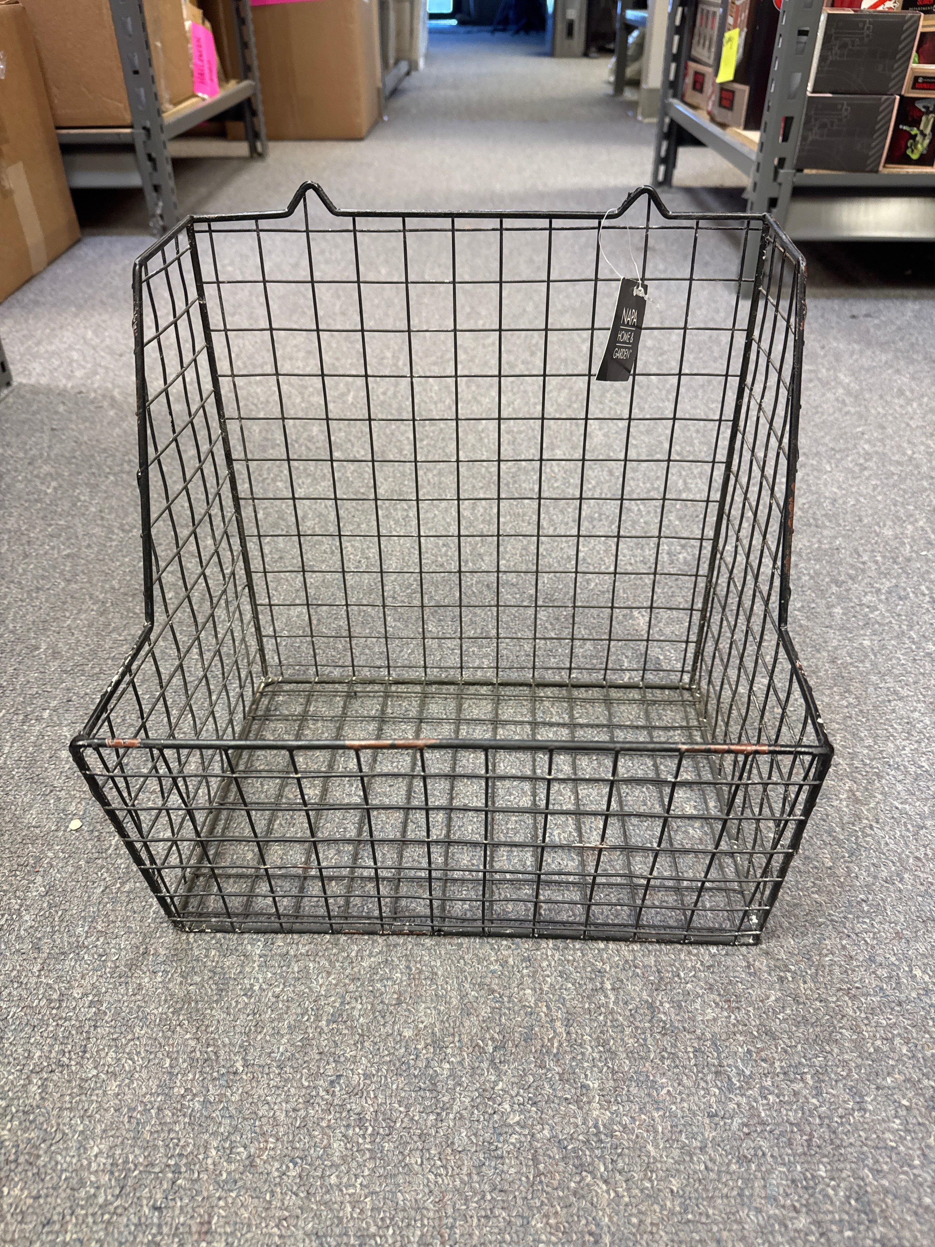 Wire bin