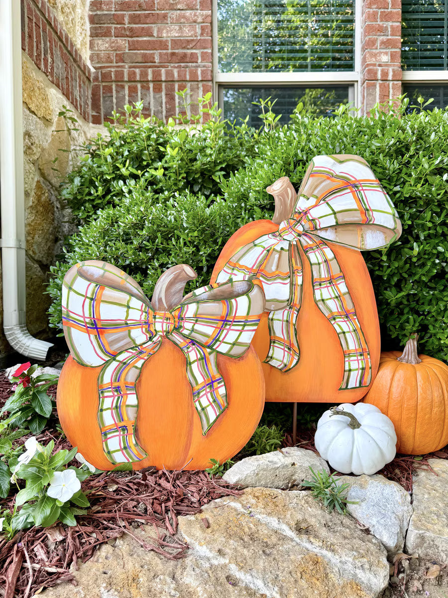 Modern Plaid Pumpkin