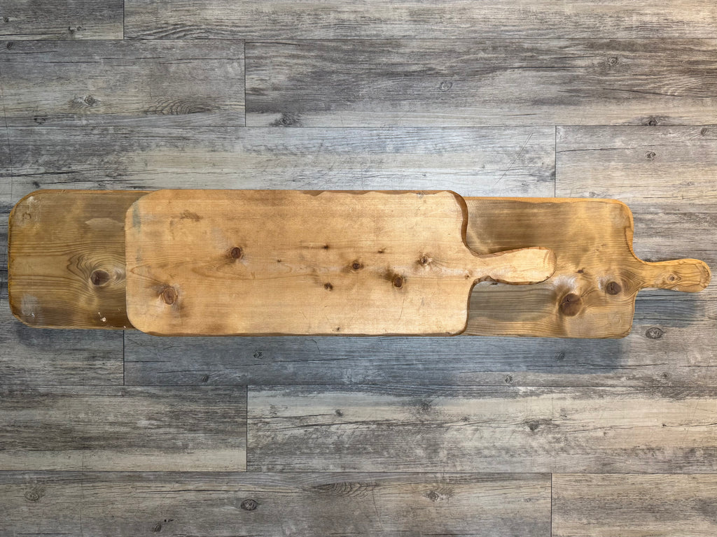 Large Footed Cutting Board