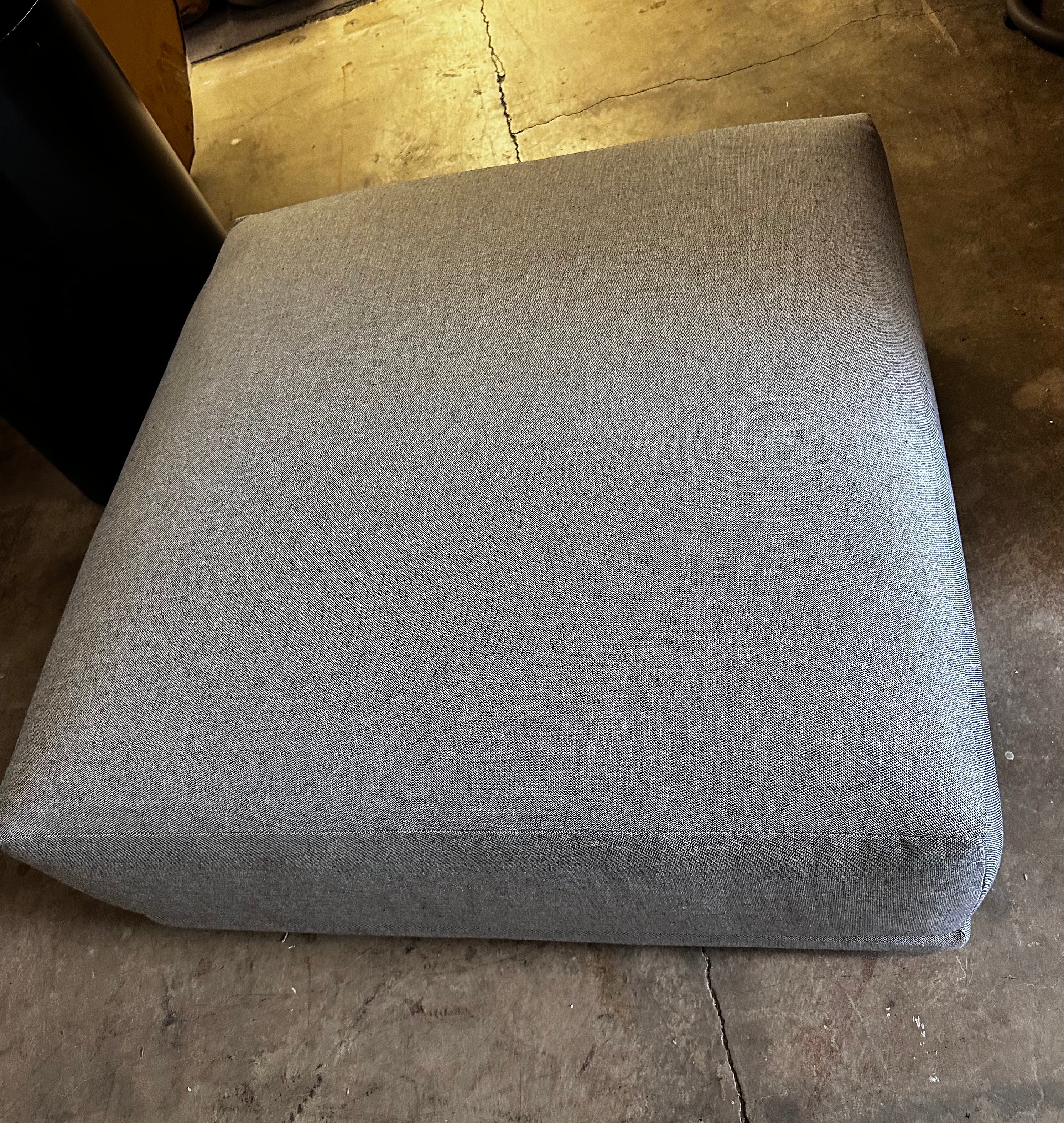 Muuto Sofa/Ottoman Gray
