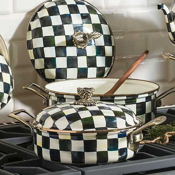 Courtly Check Enamel 3 Qt Casserole