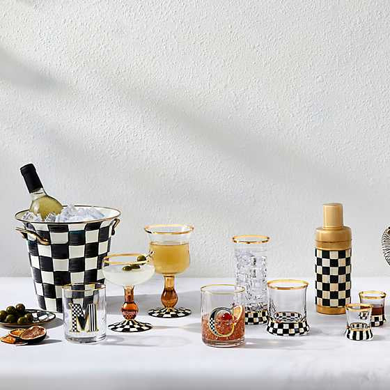 Courtly Stripe Shot Glass