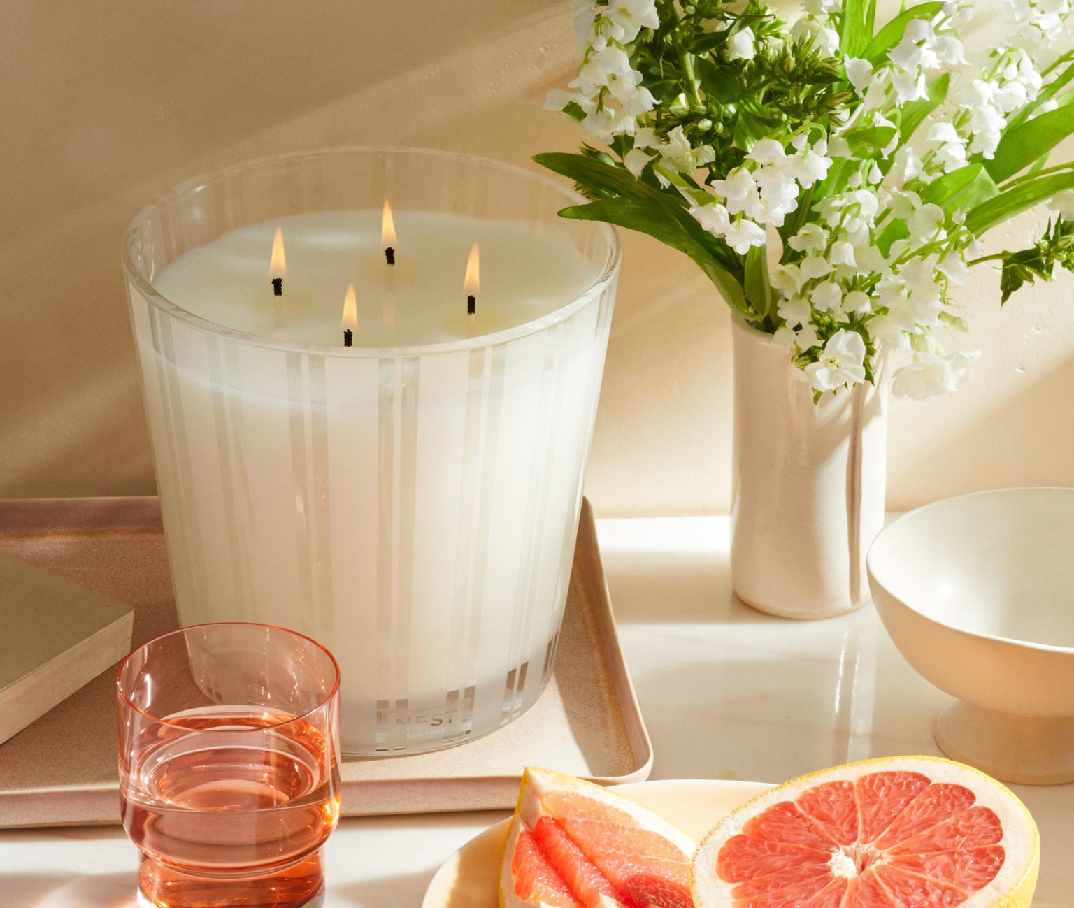 Grapefruit Luxury Candle - Thumbnail 3