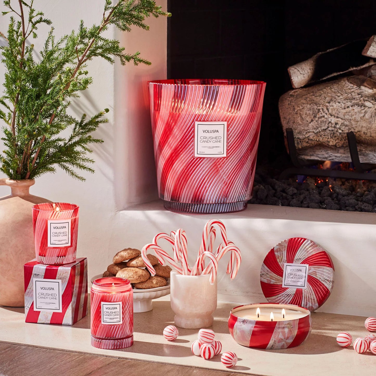 Crushed Candy Cane 5 Wick Hearth