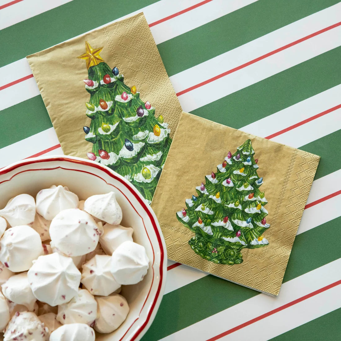Vintage Christmas Tree Guest Napkins