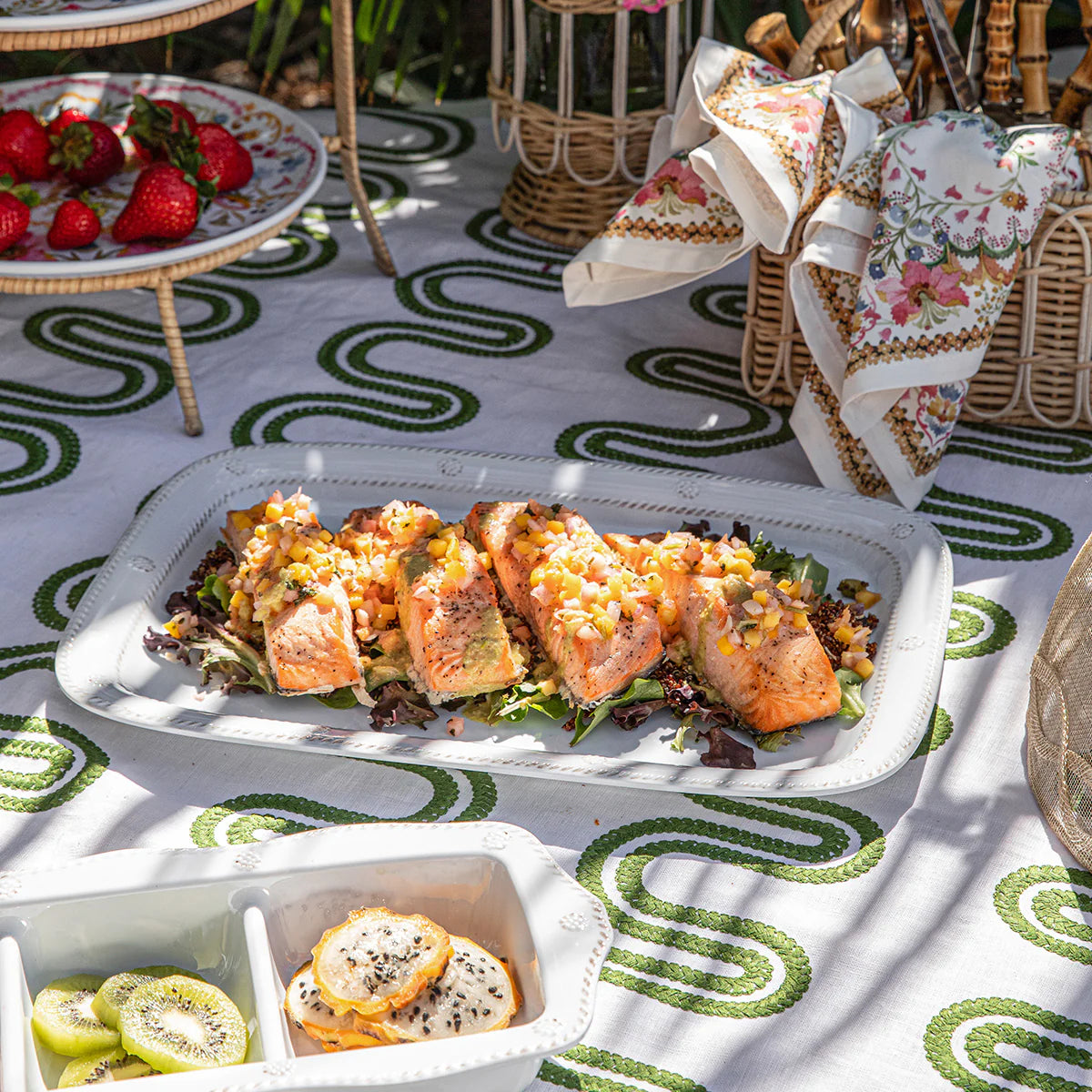 Berry & Thread  Melamine 16" Tray - Whitewash