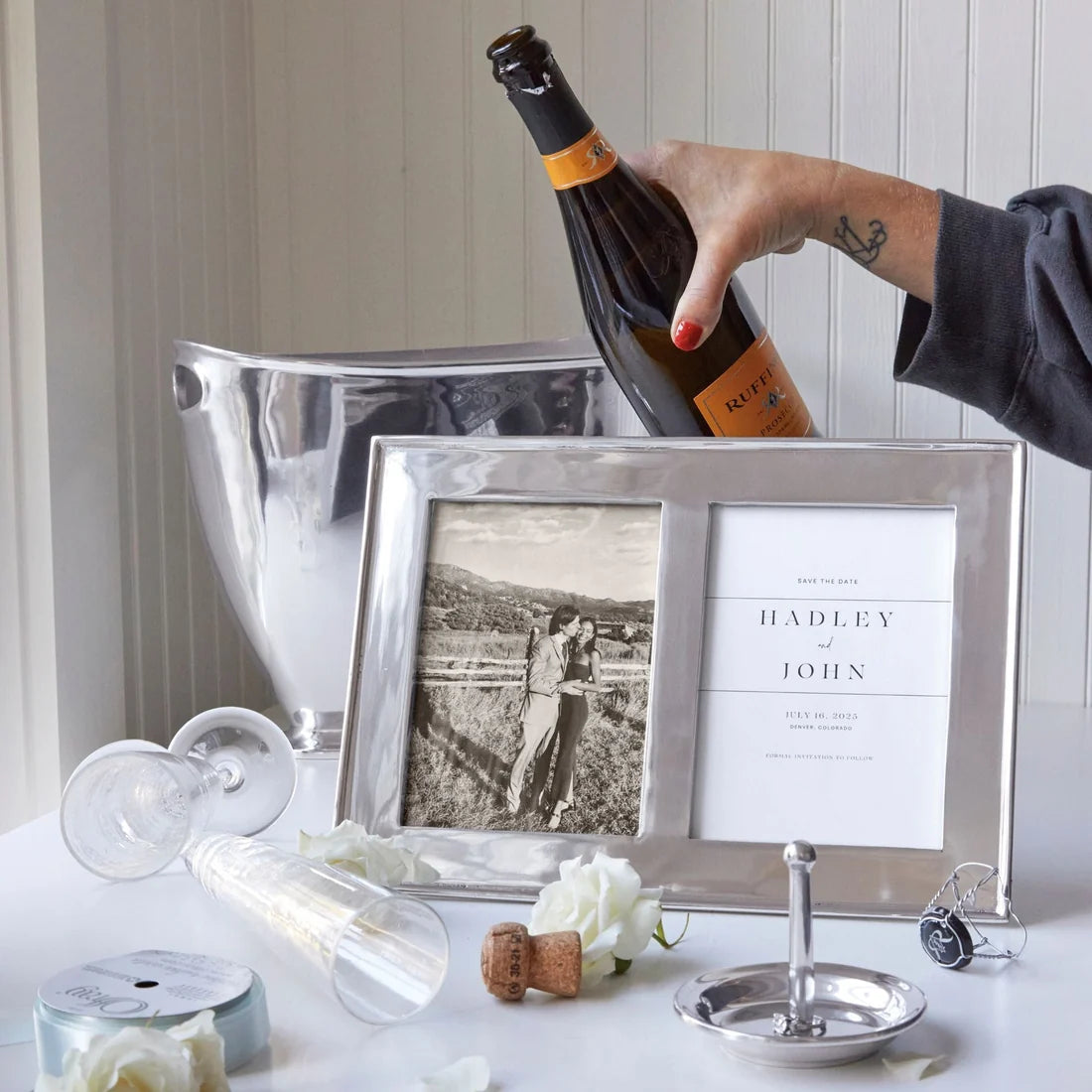 Signature 5x7 Double Frame