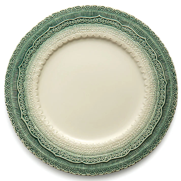 Finezza Green Holiday Charger