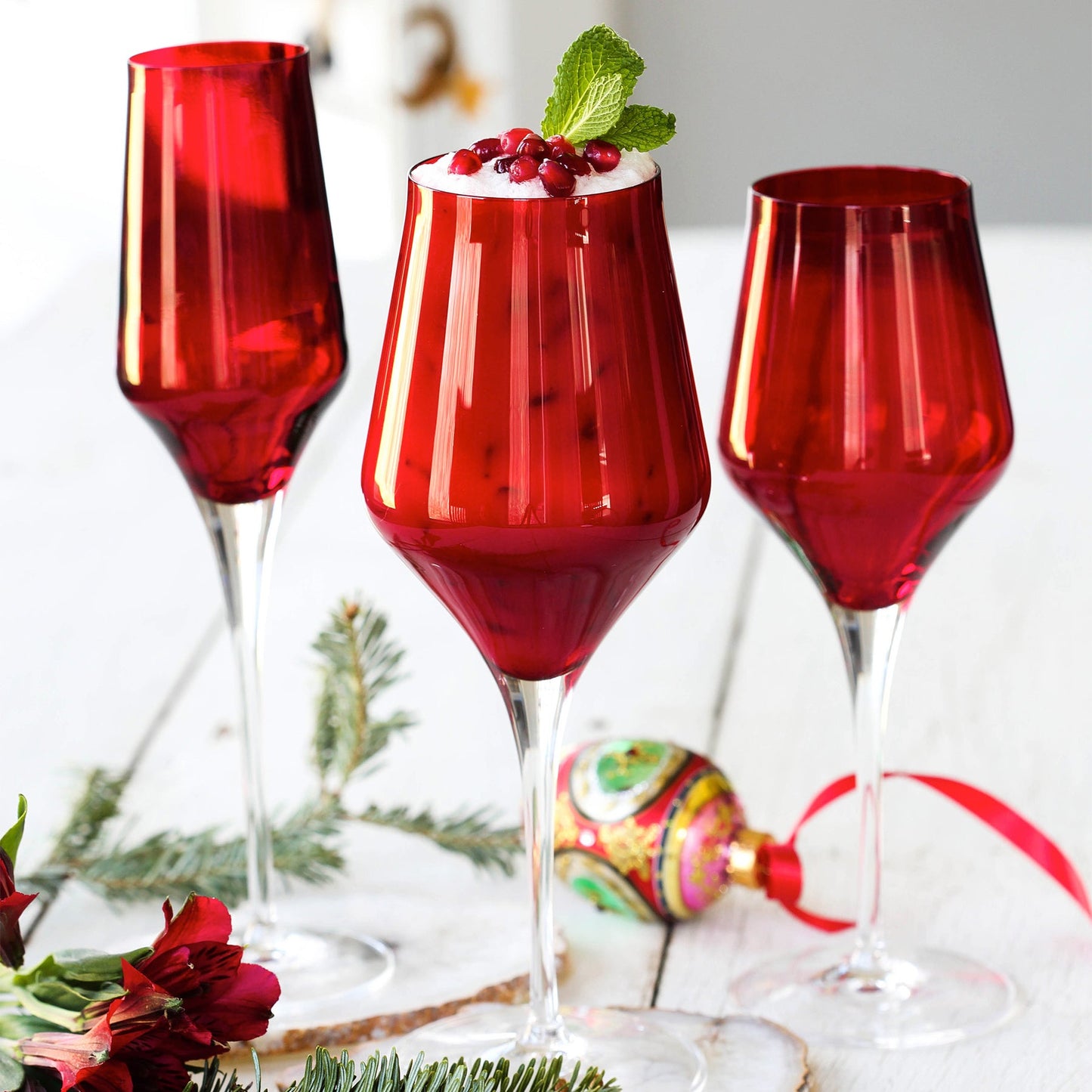 Red Contessa Champagne Glass